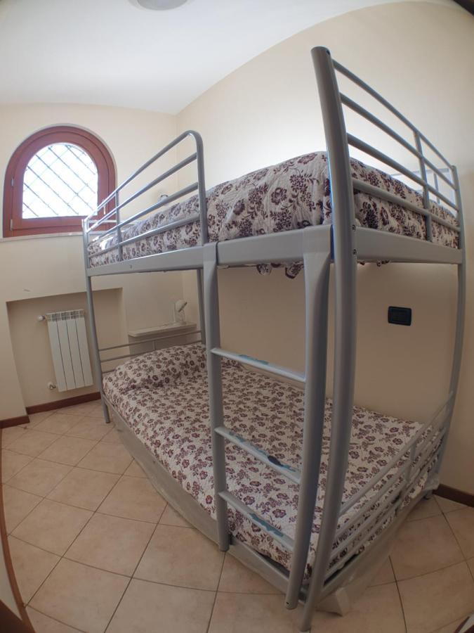 La Fenice Holiday Apartment Манерба-дель-Гарда Экстерьер фото