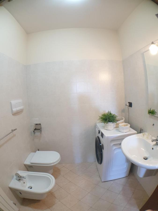 La Fenice Holiday Apartment Манерба-дель-Гарда Экстерьер фото