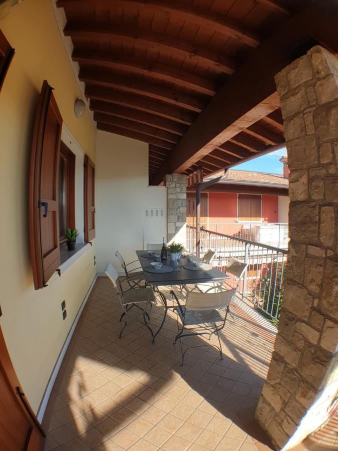 La Fenice Holiday Apartment Манерба-дель-Гарда Экстерьер фото